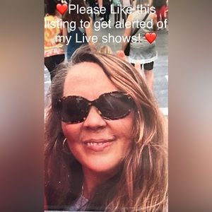 Please ❤️ tap the like button to be notified of live sales….THANK YOU!